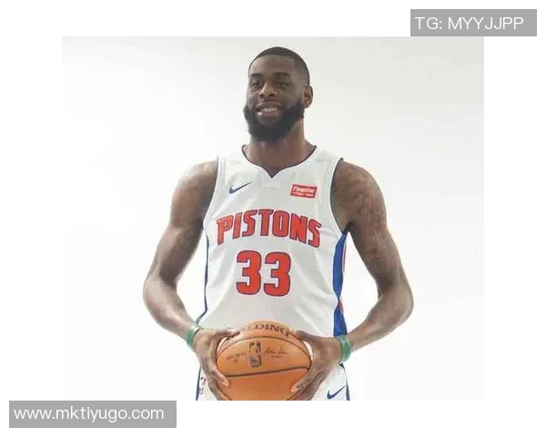 摄影师遭遇困境新赛季定妆照球员身高缩水引发热议